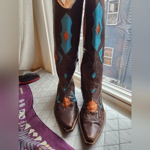 Bcbg size 40b cowboy boots